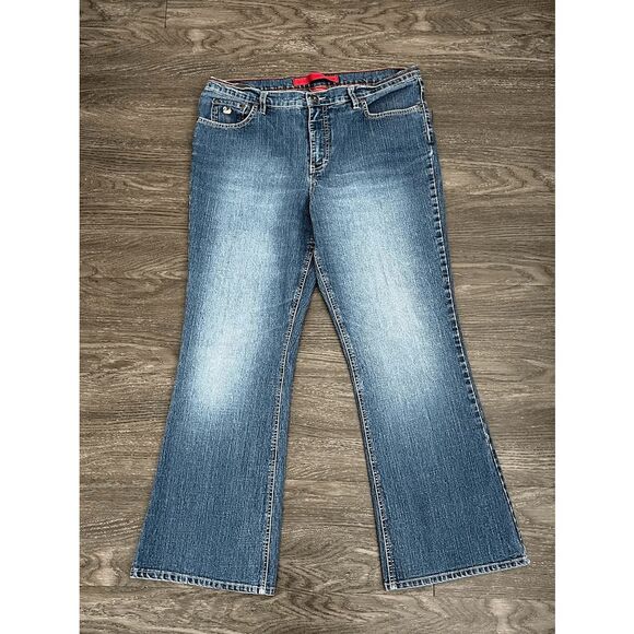 Gloria Vanderbilt Jeans Blue Bootcut Jeans Size 16P Mid Rise Denim Pockets - Picture 10 of 10
